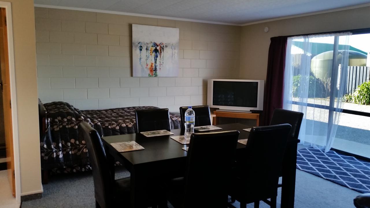 Moeraki Boulders Motel Hampden Exterior foto